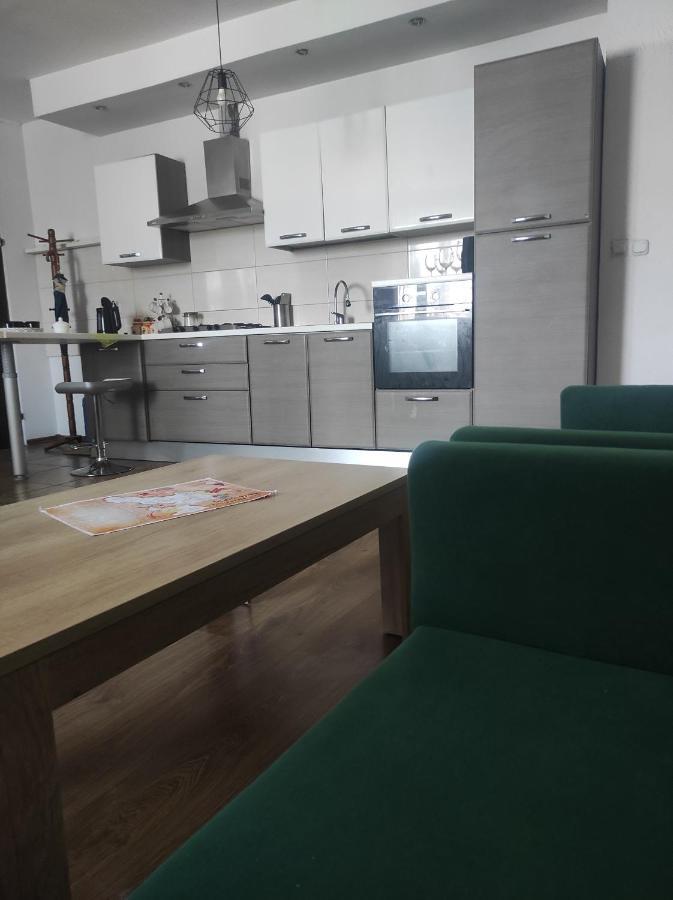 Apartamenty Centrum Walbrzych Ngoại thất bức ảnh