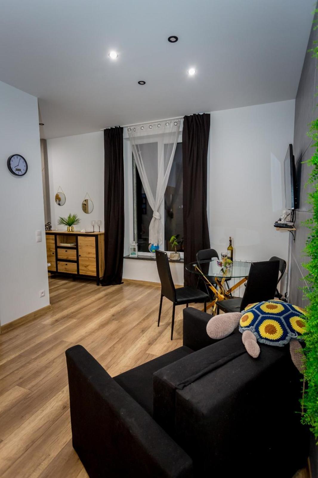 Apartamenty Centrum Walbrzych Phòng bức ảnh